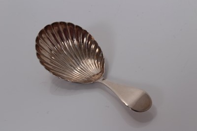 Lot 104 - Georgian silver shell bowl caddy spoon - marks rubbed, 7.5 cm