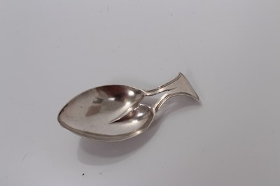 Lot 118 - George III silver heart-shaped caddy spoon with reeded handle, Birmingham 1808, Joseph Willmore 6.6 cm