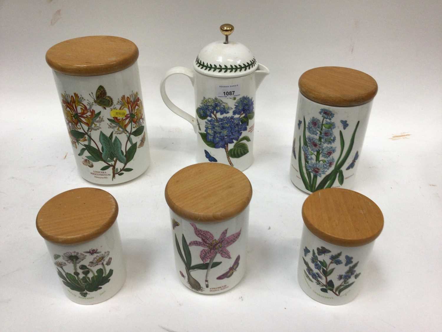 Lot 1087 - Selection of Portmeirion The Botanic Garden tableware, together with some Denby dinnerware