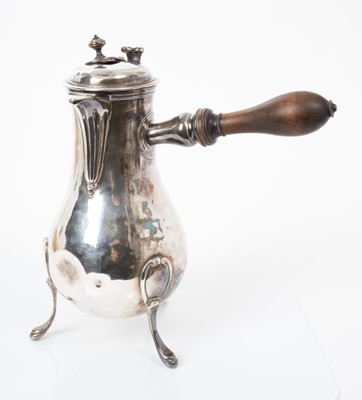 Lot 487 - 18th century French silver hot chocolate pot