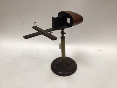 Lot 2659 - Antique stereoscope on brass adjustable stand