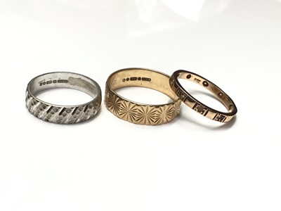Lot 48 - 9ct white gold wedding ring, 9ct yellow gold wedding ring and 9ct gold eternity ring
