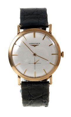 Lot 613 - 1960s Gentlemen's 9ct gold Longines wristwatch on leather strap
