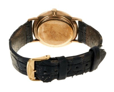Lot 613 - 1960s Gentlemen's 9ct gold Longines wristwatch on leather strap
