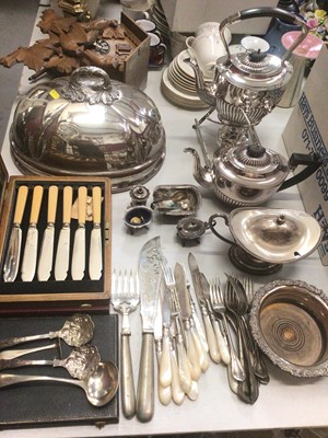 Lot 359 - Group of silver plated items