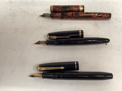 Lot 2629 - Mabie Todd & Co Ltd Swan fountain pen with 14ct gold nib, together with a Conway Stewart 28 fountain pen and a Parker Duofold, both with 14ct gold nibs (3)