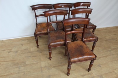 Lot 79 - Six antique mahogany bar back dining chairs with drop in seats on turned front legs