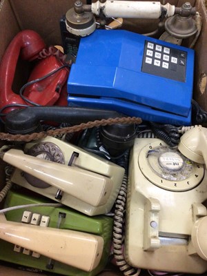 Lot 2664 - Two boxes of vintage and novelty telephones