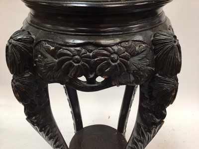 Lot 2509 - Chinese plant stand