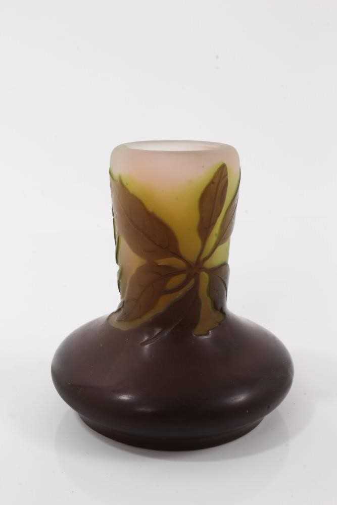 Lot 1110 - Emile Gallé cameo glass vase with leaf decoration, 7cm high