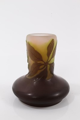 Lot 1110 - Emile Gallé cameo glass vase with leaf decoration, 7cm high