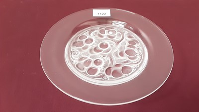 Lot 1122 - Lalique Marienthal pattern plate decorated with grapes, signed Lalique, France, 23cm diameter