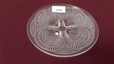 Lot 1123 - Rene Lalique Coquilles pattern dish, signed R Lalique, France, 16.5cm diameter