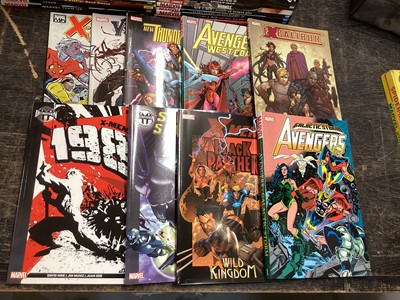Lot 1774 - Box of Marvel graphic novel Comics to include Vemon, X men, Avengers and others approximately 40 in total
