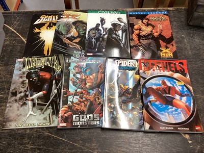 Lot 1774 - Box of Marvel graphic novel Comics to include Vemon, X men, Avengers and others approximately 40 in total