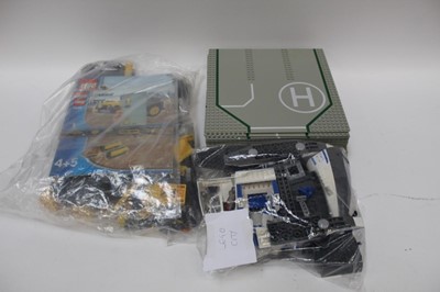 Lot 1818 - Lego selection of boxed models including Technic plus a box of mixed Lego.