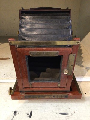 Lot 2356 - Thornton Pickard half plate camera with accessories