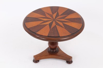 Lot 779 - 19th century apprentice piece table