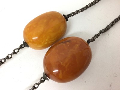 Lot 233 - Old butterscotch Amber bead necklace