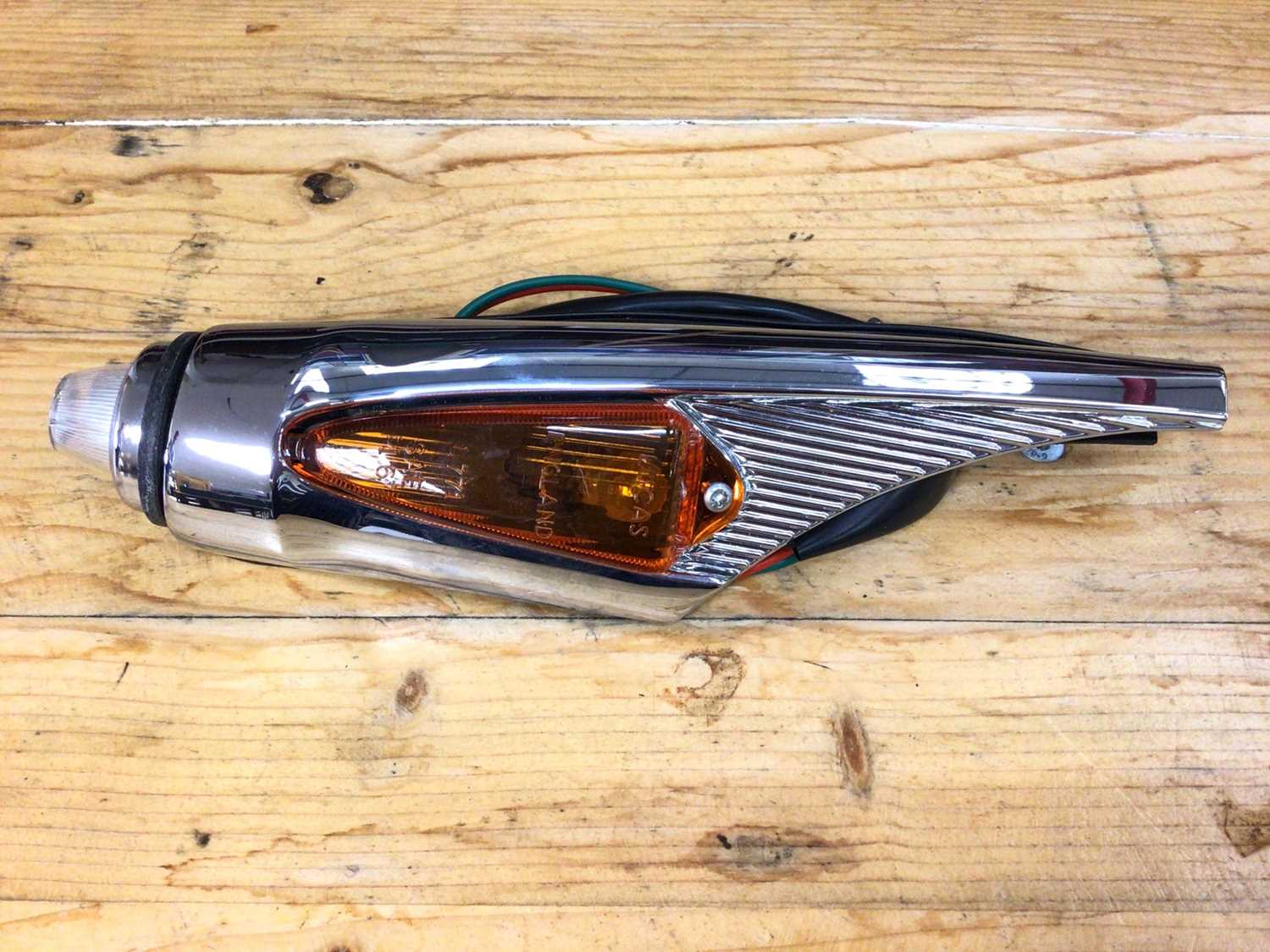 Tr4a Rear Light Lot 1932 - New old stock Triumph TR4 / TR4A / TR5