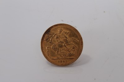 Lot 478 - G.B. - Gold sovereign, George IV 1822 (N.B. a few minor edge bruises and field marks) o/w G.V.F (1 coin)