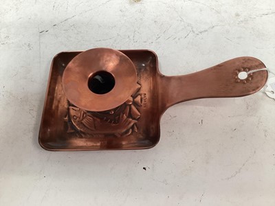 Lot 2578 - Newlyn copper chamberstick decorated with fish in relief, stamped NEWLYN