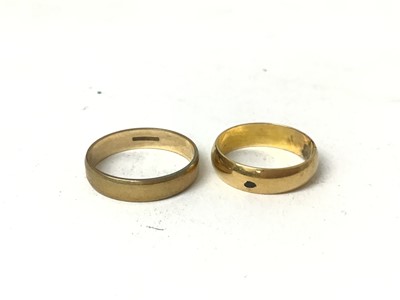 Lot 265 - Yellow metal wedding band, marked 18, 9ct gold wedding band and lot costume jewellery