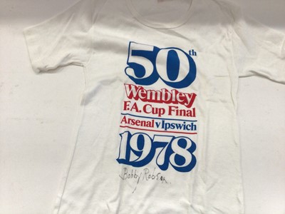 Lot 1483 - Sporting autographs, mostly Ipswich town including Bobby Robson Wembley FA cup final Arsenal vs Ipswich t shirt, Kevin Beattie, Paul Mariner, team photographs and others.