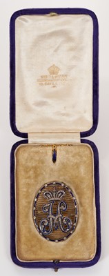 Lot 3 - Imperial Russian Presentation gold, diamond and enamel brooch in box