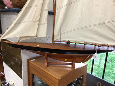 Lot 230 - Decorative pond yacht by Nauticalia, London