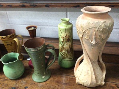 Lot 104 - Collection Art pottery ceramics
