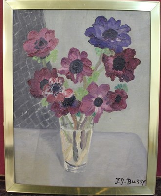 Lot 1142 - *Jane Simone Bussy (1906-1960) oil on canvas - vase of flowers