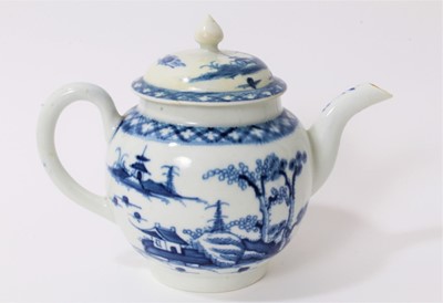Lot 2 - A Worcester blue and white Cannonball pattern teapot and cover, circa 1755-80, painter's mark to base, 12cm high