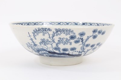 Lot 8 - A Worcester blue and white bowl, circa 1770-80, painted with the Rock Strata Island pattern, crescent mark to base, 18.5cm diameter