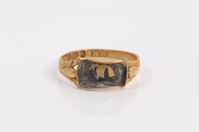 Lot 158 - 18ct gold diamond five stone ring and Georgian 18ct gold mourning ring with missing centre