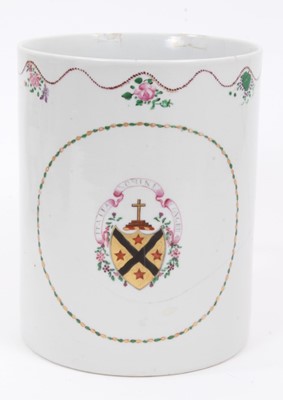 Lot 114 - 18th century Chinese export porcelain Armorial mug