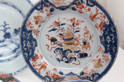 Lot 17 - Nine 18th century Chinese porcelain dishes, including five blue and white, and two Imari style