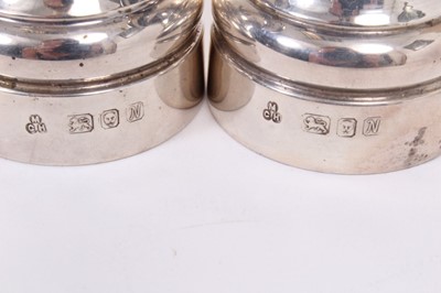 Lot 236 - Pair contemporary silver salt and pepper mills of capstan form in original boxes