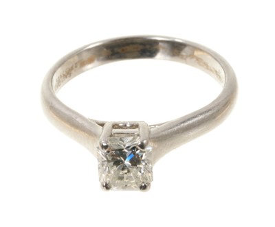 Lot 421 - Tiffany & Co. diamond single stone ring 0.68ct H colour, VVS
