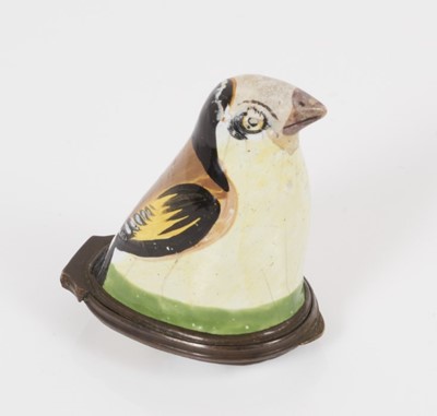 Lot 846 - A South Staffordshire enamel bird shaped bonbonnière, circa 1780