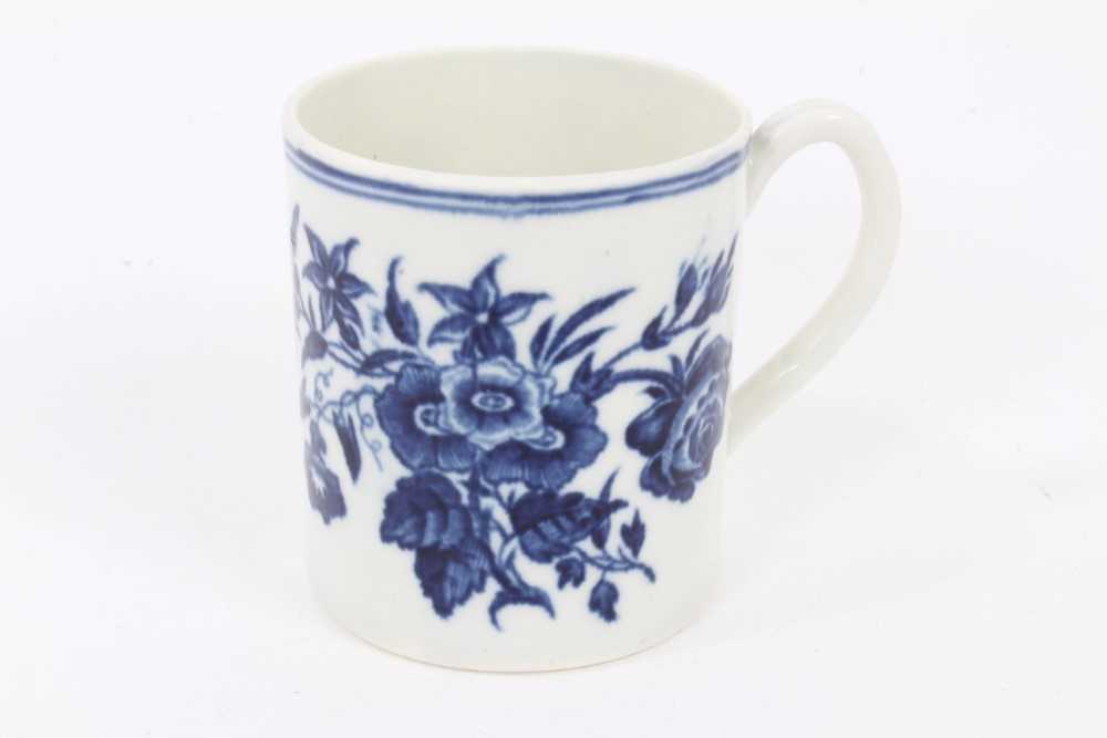 Lot 71 - A Worcester small mug, printed in blue with the Three Flowers pattern, circa 1770