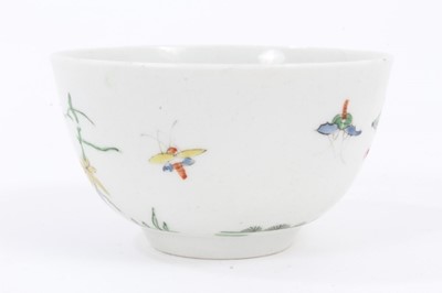 Lot 77 - An unusual Worcester tea bowl, painted in Chinese famille rose style, circa 1755-56