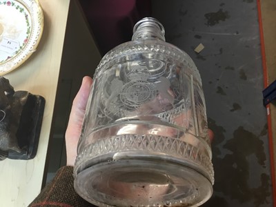 Lot 93 - Rare late Georgian Royal decanter with 1816-1837 engraved Royal Arms