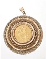 Lot 514 - Edward VII gold full sovereign in gold (9ct)...