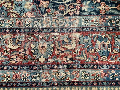 Lot 1537 - Kashan carpet