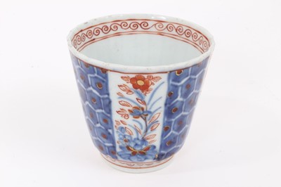 Lot 29 - An 18th century Chinese Imari beaker, and a Japanese Imari bottle vase
