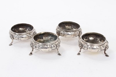 Lot 387 - Set of three, plus one, Victorian silver cauldron salts