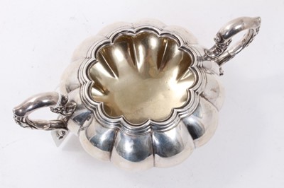 Lot 390 - Victorian silver sugar bowl