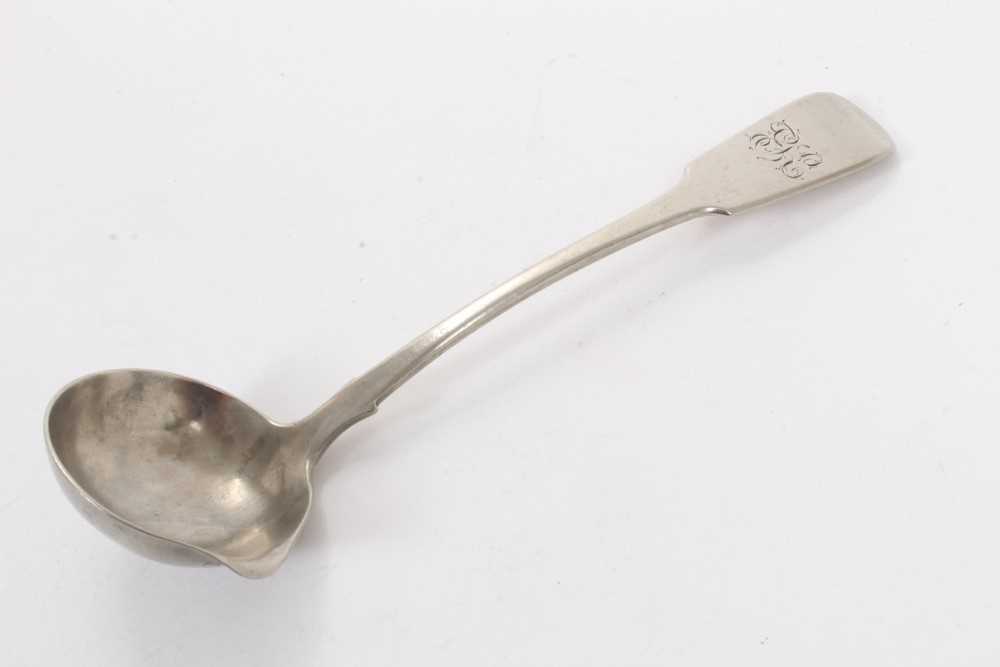 Lot 289 - Unusual late 18th/early 19th century white metal Fiddle pattern ladle, with side pouring lip