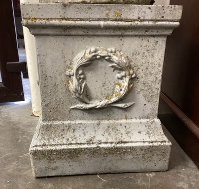 Lot 1235 - Antique-style reconstituted concrete garden plinth